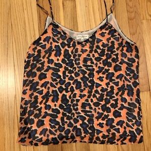 Woman’s Tank Top (L)